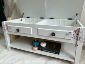 finished coffee table makeover with chalk paint